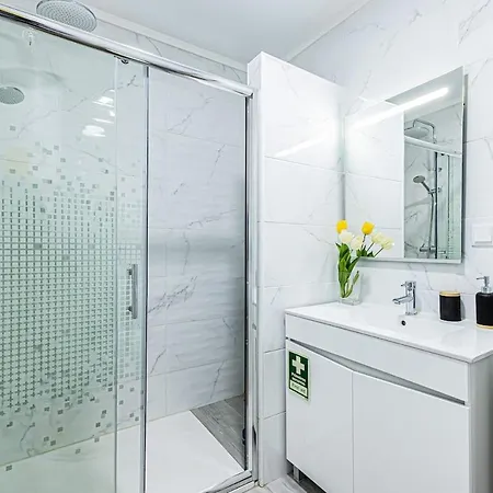 Διαμέρισμα One-bedroom Within Walking Distance Of Da Rocha And Marina De *